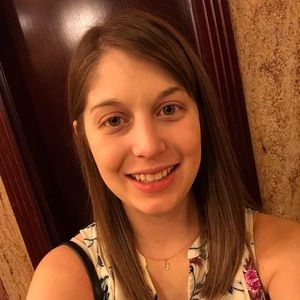 Meet your Posher, Krystal